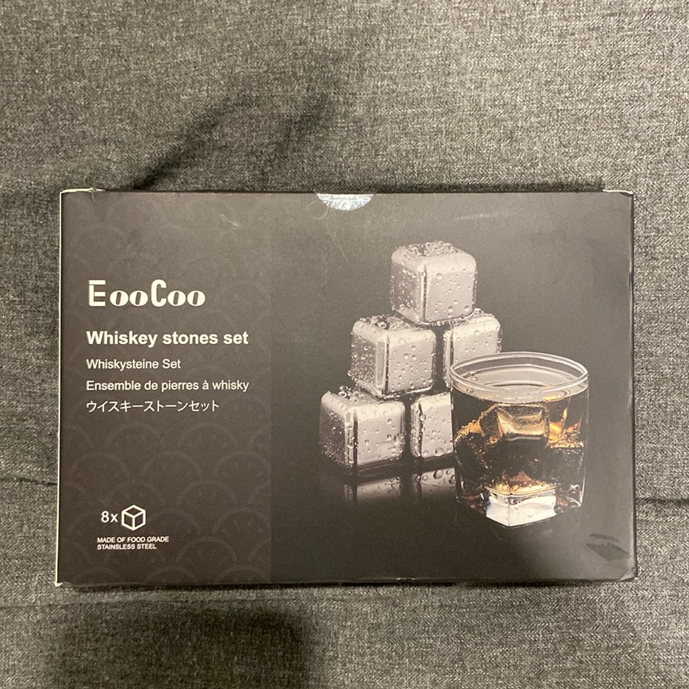 Whiskey stones